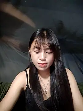 Snapshot of Nuocmat-roi chatting on 04/24/26, 06:27 Nuocmat-roi online show from 04/24/26, 06:27