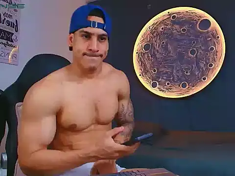 Snapshot of DURAN_DHIKOL1 chatting on 04/23/26, 11:40 DURAN DHIKOL1 online show from 04/23/26, 11:40