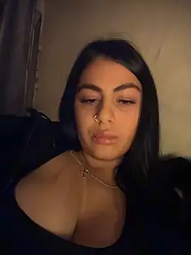Snapshot of LilyLovell chatting on 05/09/26, 05:51 LilyLovell online show from 05/09/26, 05:51