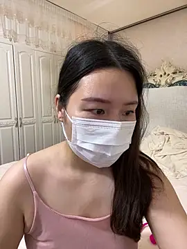 Snapshot of xiaowei_zhibo chatting on 05/22/26, 01:24 xiaowei zhibo online show from 05/22/26, 01:24