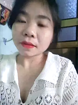 Snapshot of Ayti01 chatting on 04/24/26, 06:05 Ayti01 online show from 04/24/26, 06:05