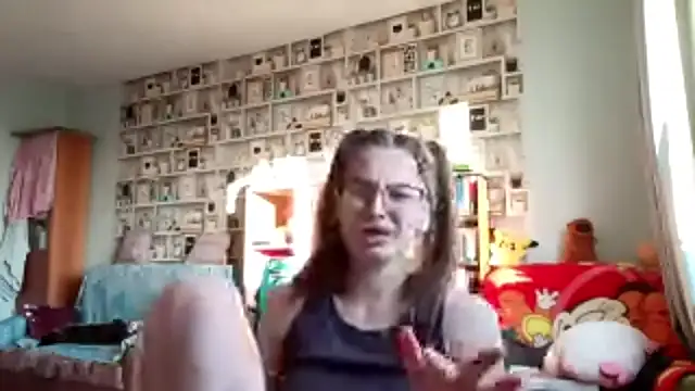 Snapshot of AndreaAbo chatting on 04/28/26, 09:14 AndreaAbo online show from 04/28/26, 09:14