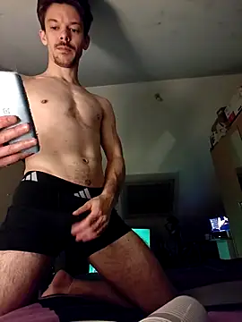 Snapshot of Osuleom29 chatting on 04/27/26, 08:40 Osuleom29 online show from 04/27/26, 08:40