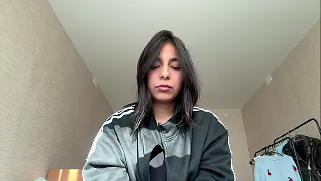 Snapshot of NikiBrunsvold chatting on 04/24/26, 02:41 NikiBrunsvold online show from 04/24/26, 02:41