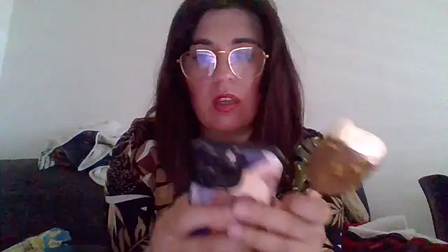 Snapshot of miss16 chatting on 04/28/26, 12:54 miss16 online show from 04/28/26, 12:54