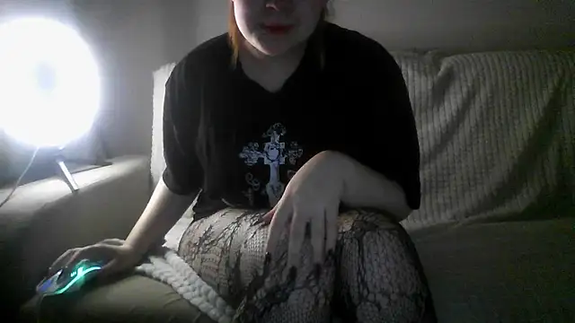 Amanda Mia  online show from 06/03/26, 10:37