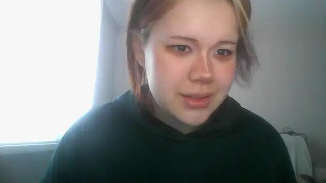 Amanda Mia  online show from 06/05/26, 05:25