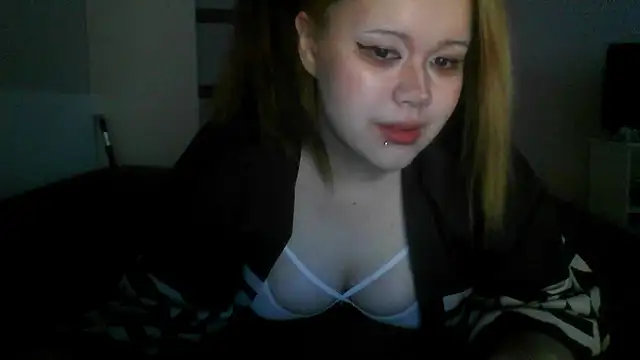 Amanda Mia  online show from 06/11/26, 04:49