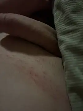 Snapshot of n0va_x chatting on 04/25/26, 08:17 n0va x online show from 04/25/26, 08:17