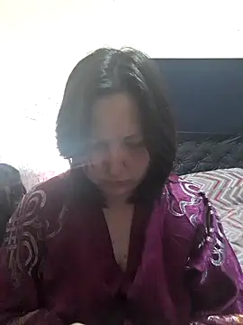 Snapshot of Valkarys chatting on 04/24/26, 08:00 Valkarys online show from 04/24/26, 08:00