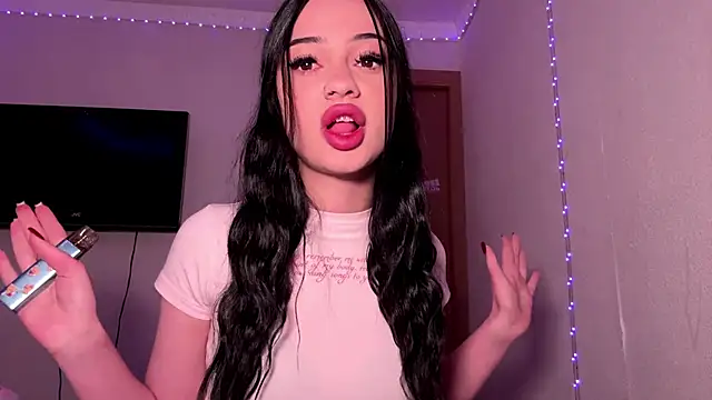 Snapshot of MasakoRoblodowski chatting on 04/26/26, 09:40 MasakoRoblodowski online show from 04/26/26, 09:40