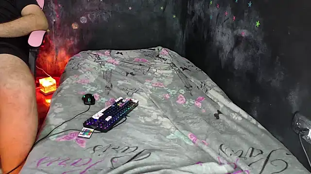 TinyCuckSph online show from 06/01/26, 02:02
