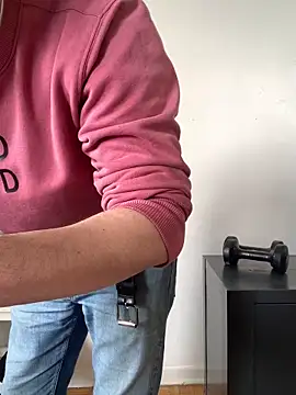 Snapshot of KalebSnow chatting on 04/24/26, 06:10 KalebSnow online show from 04/24/26, 06:10