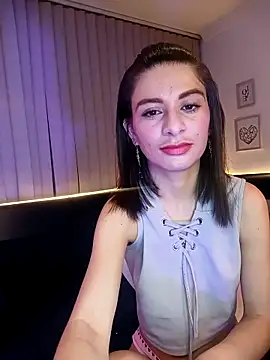 mariana  thompson online show from 05/10/26, 02:39