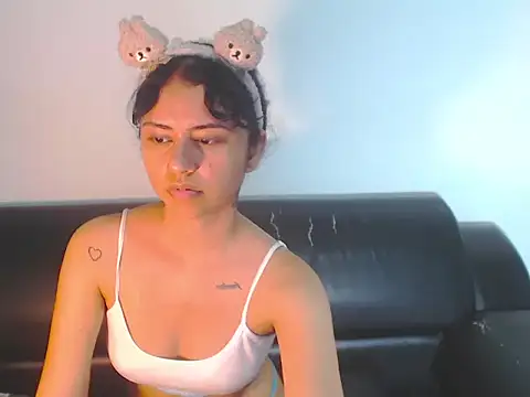 BellaLuxxs online show from 05/16/26, 12:51