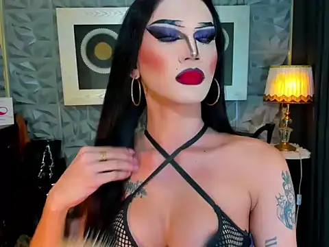 Snapshot of lubottarah chatting on 06/29/26, 01:44 lubottarah online show from 06/29/26, 01:44