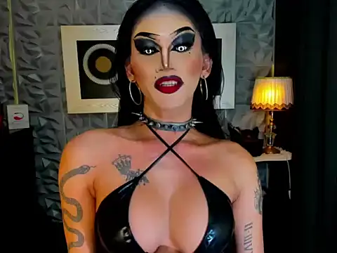Snapshot of lubottarah chatting on 07/19/26, 05:38 lubottarah online show from 07/19/26, 05:38