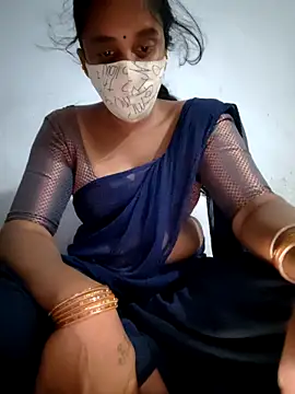 Tamil Hot HoneyBee online show from 06/13/26, 04:32