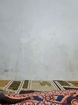 Tamil Hot HoneyBee online show from 06/17/26, 06:20