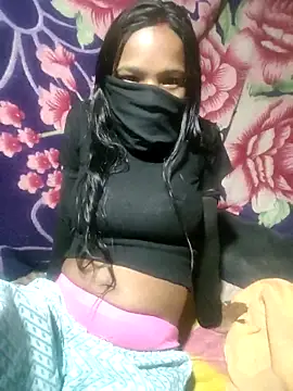 Snapshot of cuty-queen chatting on 04/27/26, 05:00 cuty-queen online show from 04/27/26, 05:00