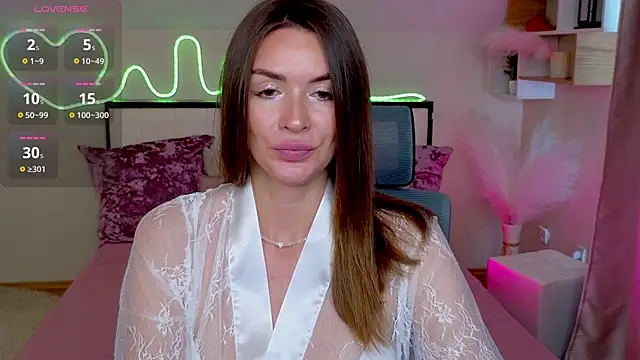 MicheleSantiago online show from 07/17/26, 07:37
