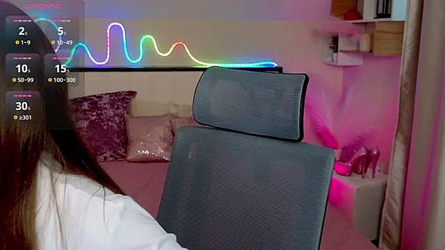 MicheleSantiago online show from 07/21/26, 08:27
