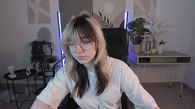 NyxCalderra online show from 06/03/26, 04:48