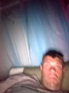 Snapshot of Hhggfttr chatting on 04/24/26, 01:02 Hhggfttr online show from 04/24/26, 01:02