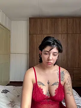 Snapshot of DamaMorena chatting on 04/24/26, 03:47 DamaMorena online show from 04/24/26, 03:47