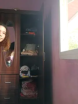 sofia0303 online show from 05/05/26, 03:53