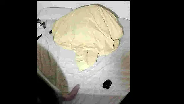 Snapshot of crazytranny chatting on 10/31/25, 06:31 crazytranny online show from 10/31/25, 06:31