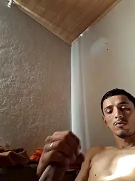 Snapshot of casadocalixaba028 chatting on 05/02/26, 11:04 casadocalixaba028 online show from 05/02/26, 11:04