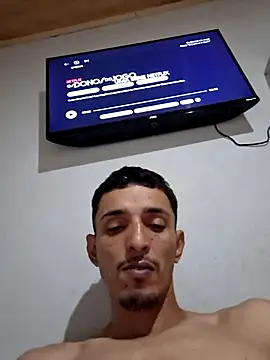 Snapshot of casadocalixaba028 chatting on 05/14/26, 10:27 casadocalixaba028 online show from 05/14/26, 10:27