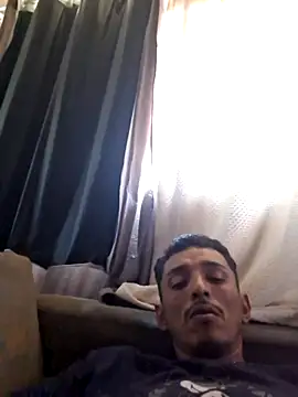 Snapshot of casadocalixaba028 chatting on 06/13/26, 01:42 casadocalixaba028 online show from 06/13/26, 01:42