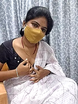 Snapshot of Sameera-sexy chatting on 04/26/26, 03:26 Sameera-sexy online show from 04/26/26, 03:26