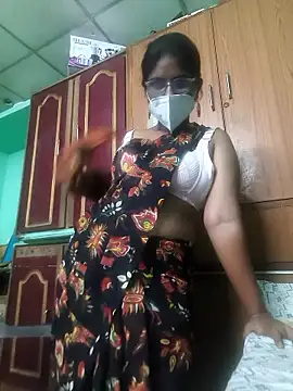 Snapshot of Sameera-sexy chatting on 05/01/26, 07:18 Sameera-sexy online show from 05/01/26, 07:18