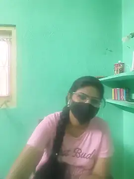Snapshot of Sameera-sexy chatting on 05/14/26, 08:43 Sameera-sexy online show from 05/14/26, 08:43