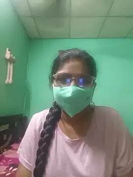 Snapshot of Sameera-sexy chatting on 05/15/26, 05:53 Sameera-sexy online show from 05/15/26, 05:53