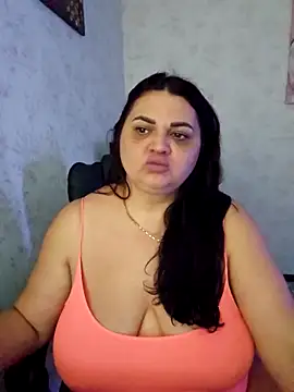 Snapshot of -CUTE-EVVIL- chatting on 05/19/26, 06:03 -CUTE-EVVIL- online show from 05/19/26, 06:03