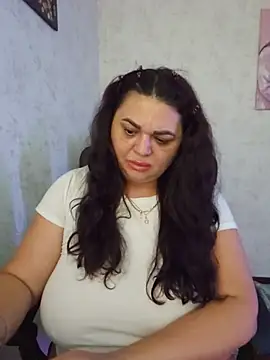-CUTE-EVVIL- online show from 06/28/26, 05:30
