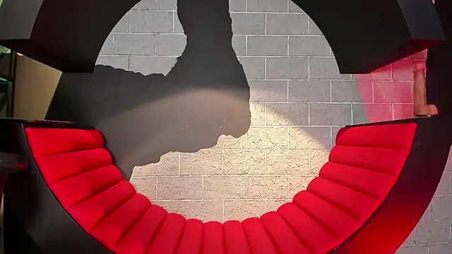 Snapshot of CrisGil chatting on 04/27/26, 09:24 CrisGil online show from 04/27/26, 09:24