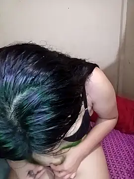 Snapshot of Nessa_2 chatting on 04/25/26, 07:22 Nessa 2 online show from 04/25/26, 07:22