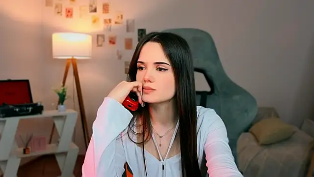 Snapshot of serenenov chatting on 04/25/26, 07:11 serenenov online show from 04/25/26, 07:11