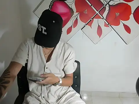 Snapshot of Jamsellcockhard chatting on 04/25/26, 06:16 Jamsellcockhard online show from 04/25/26, 06:16