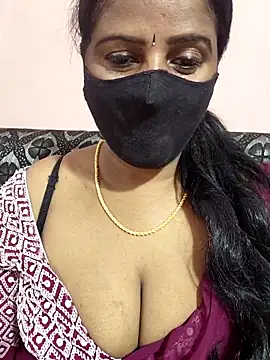 Snapshot of Sunitha-tamilponu chatting on 04/29/26, 06:14 Sunitha-tamilponu online show from 04/29/26, 06:14