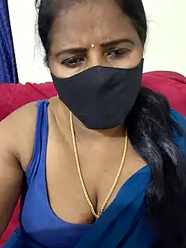 Snapshot of Sunitha-tamilponu chatting on 06/19/26, 04:55 Sunitha-tamilponu online show from 06/19/26, 04:55