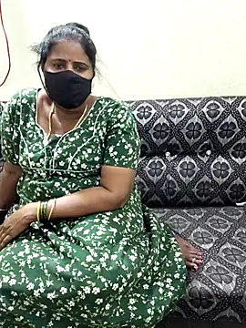 Snapshot of Sunitha-tamilponu chatting on 07/21/26, 08:49 Sunitha-tamilponu online show from 07/21/26, 08:49