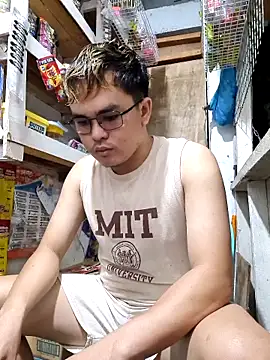 Snapshot of Gymsin_Borte chatting on 04/25/26, 03:20 Gymsin Borte online show from 04/25/26, 03:20