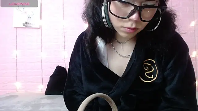 Snapshot of majumei chatting on 05/14/26, 03:24 majumei online show from 05/14/26, 03:24