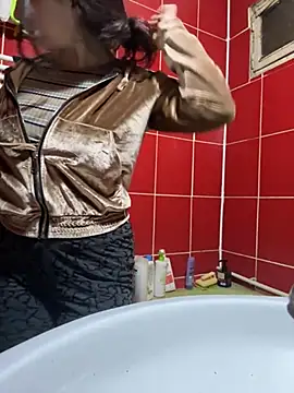 Snapshot of babyivory chatting on 04/26/26, 03:21 babyivory online show from 04/26/26, 03:21